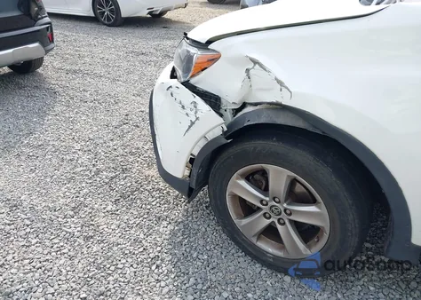 2015 Toyota Rav4 Xle z USA, uszkodzony, nr VIN 2T3RFREV1FW363927